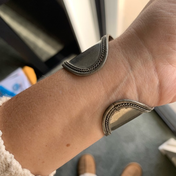 Southwestern Vintage Metal Cuff Bracelet with Stones - Picture 8 of 16